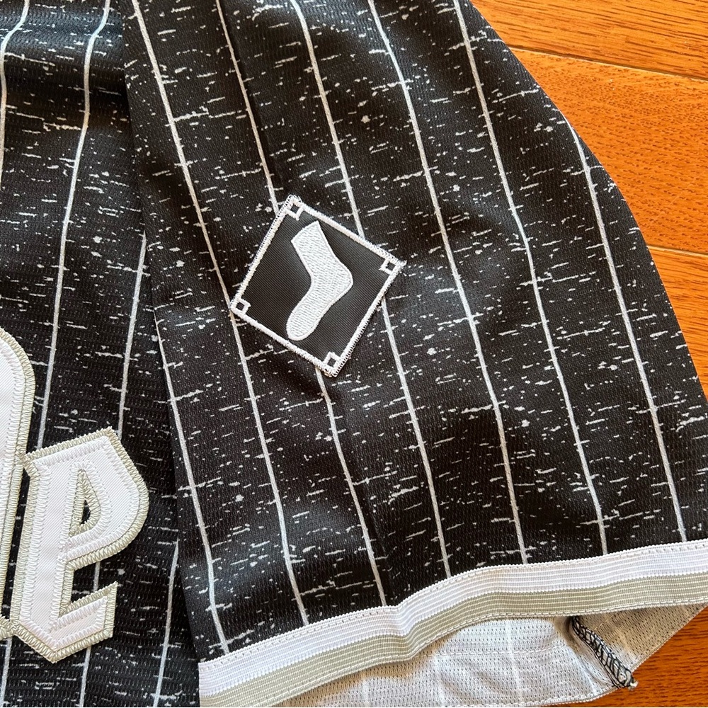Chicago White Sox City Connect Southside Liam Hendriks Nike Jersey - Picture 3 of 5
